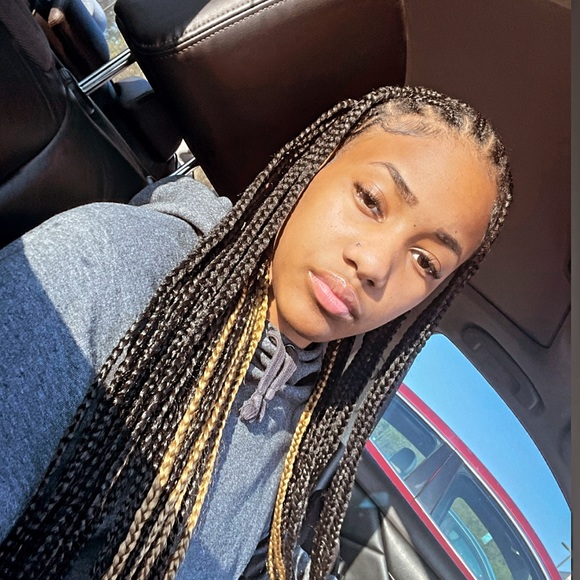 Meet your Posher, Malah - Picture 1 of 1